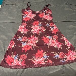 secret possessions floral night gown Nightie Maroon Burgundy Pink size small